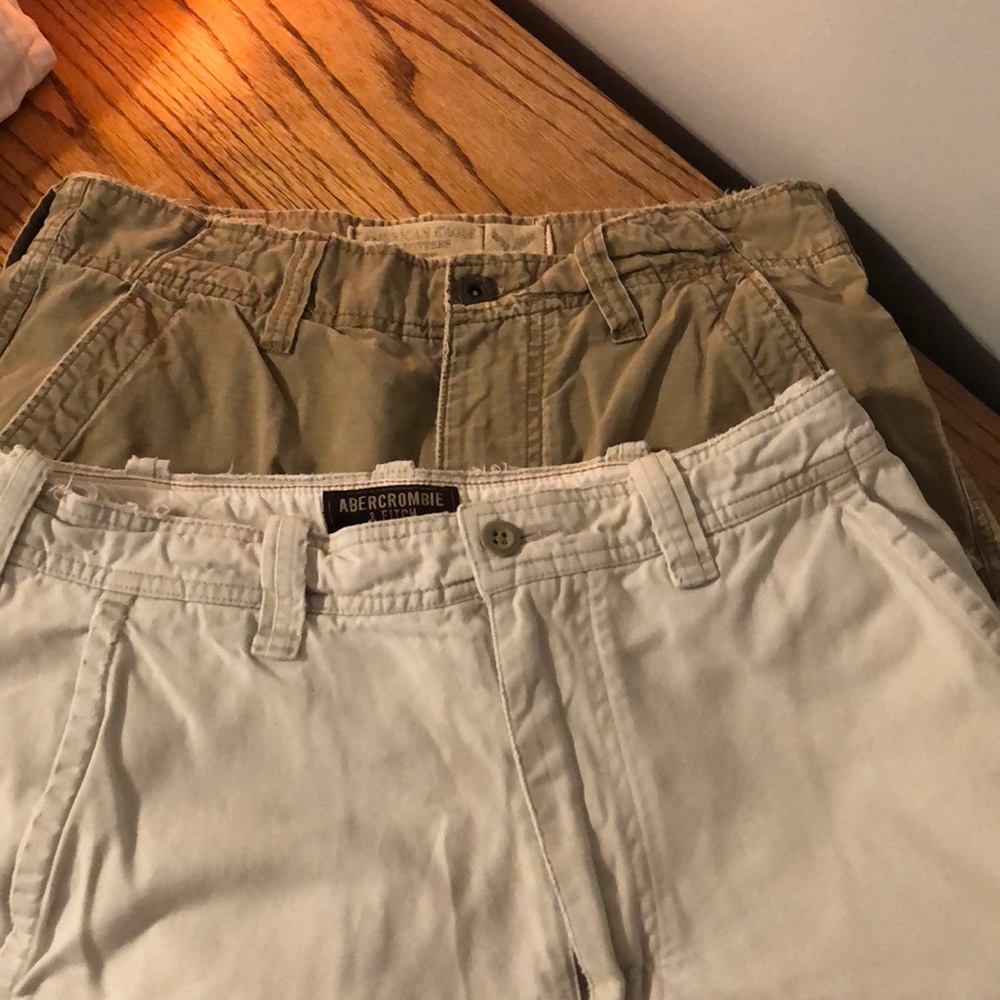 American Eagle Men’s Shorts size 30. Two Pair.